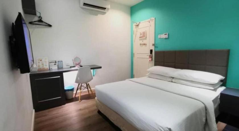 The Ardens Hotel - Austin Johor Bahru Exterior photo