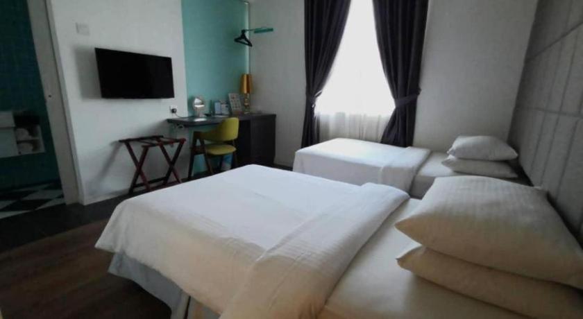 The Ardens Hotel - Austin Johor Bahru Exterior photo